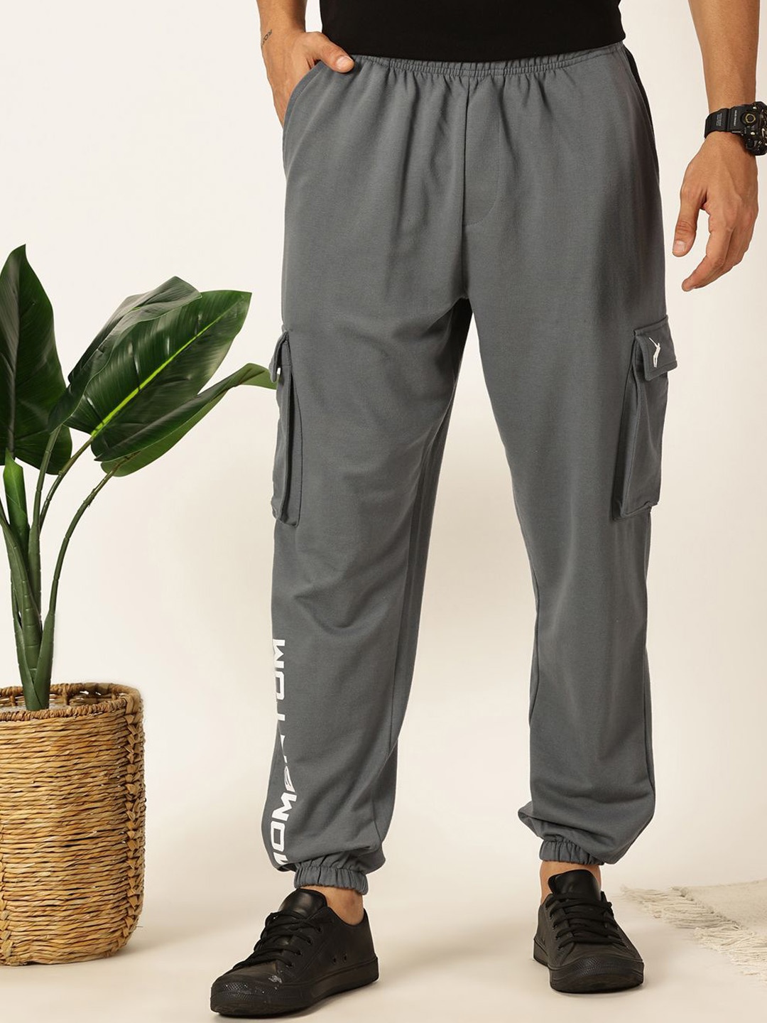 

Thomas Scott Men Relaxed Fit Joggers, Grey