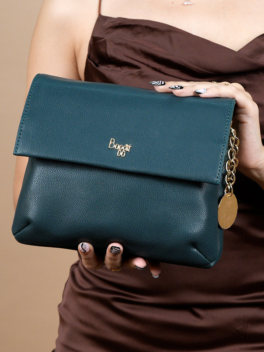 

Baggit Typology Structured Non-Detachable Sling Strap Sling Bag, Green