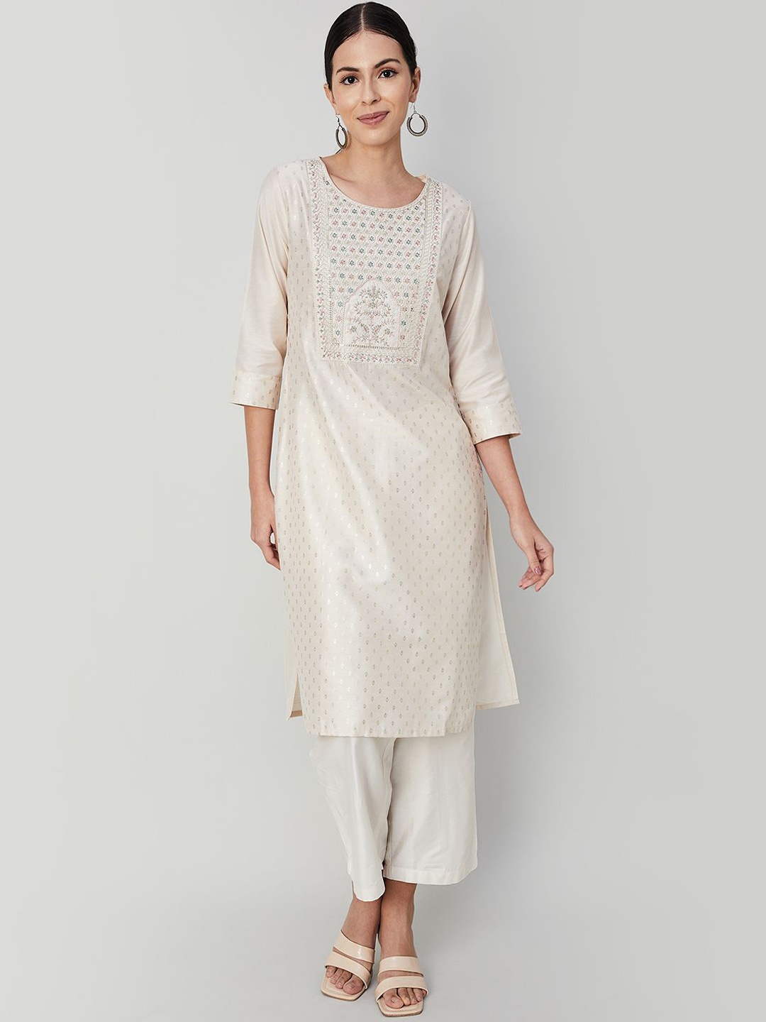 

Melange by Lifestyle Ethnic Motifs Printed Thread Work Straight Kurta, Off white