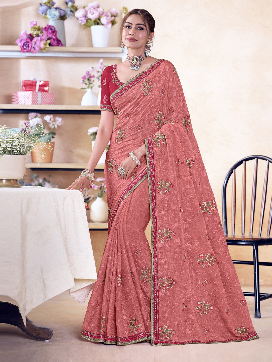 

Laxmipati Ethnic Motifs Embroidered Saree, Pink