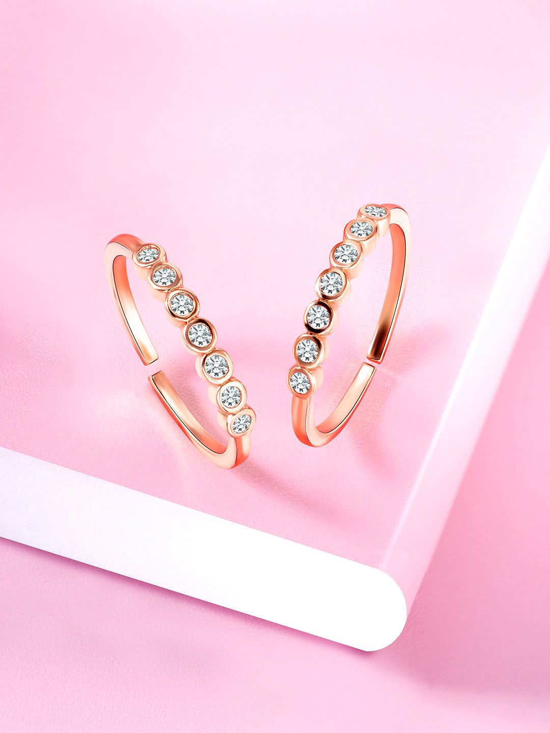 

Peora Rose Gold-Plated Cubic Zirconia Studded Adjustable Toe Ring