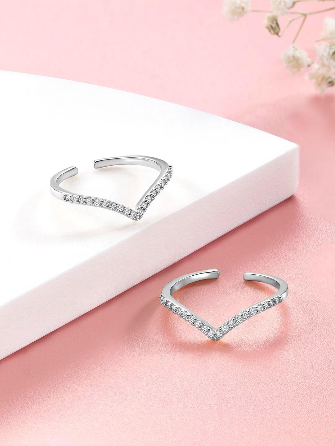

Peora Silver-Plated Cubic Zirconia Studded Toe Rings