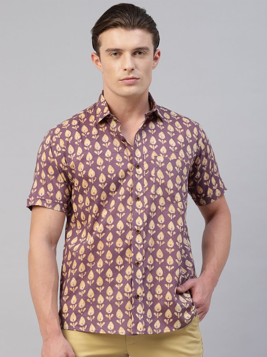 

Givo Men Smart Floral Printed Opaque Casual Shirt, Purple