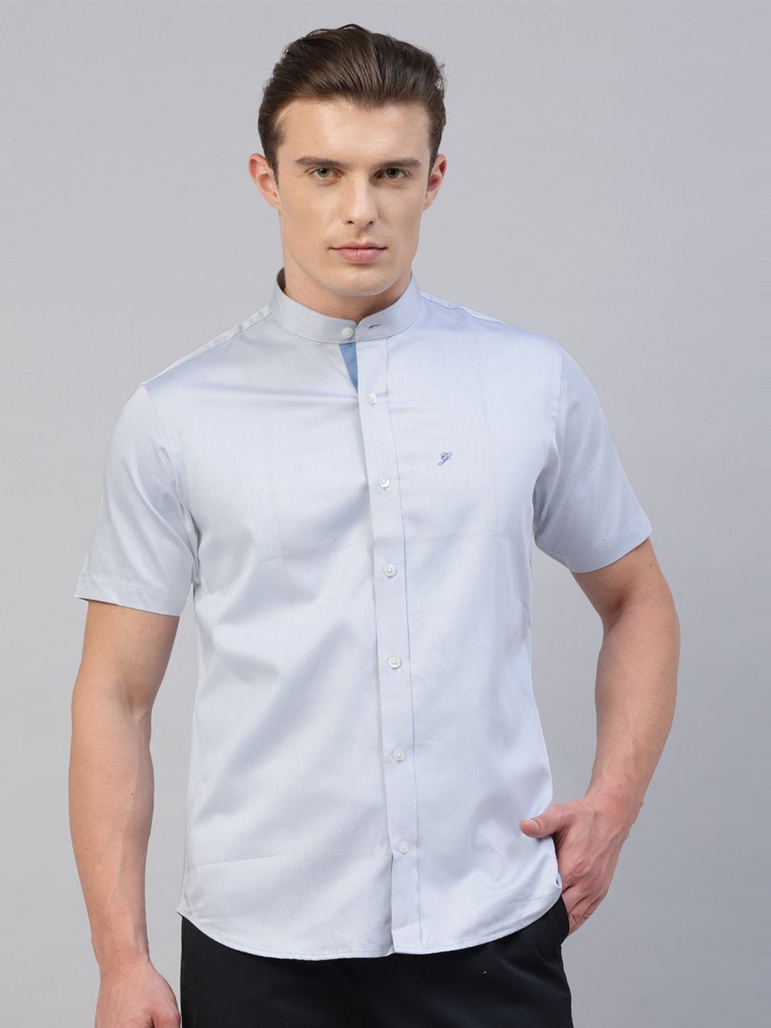

Givo Men Smart Band Collar Opaque Casual Shirt, Blue