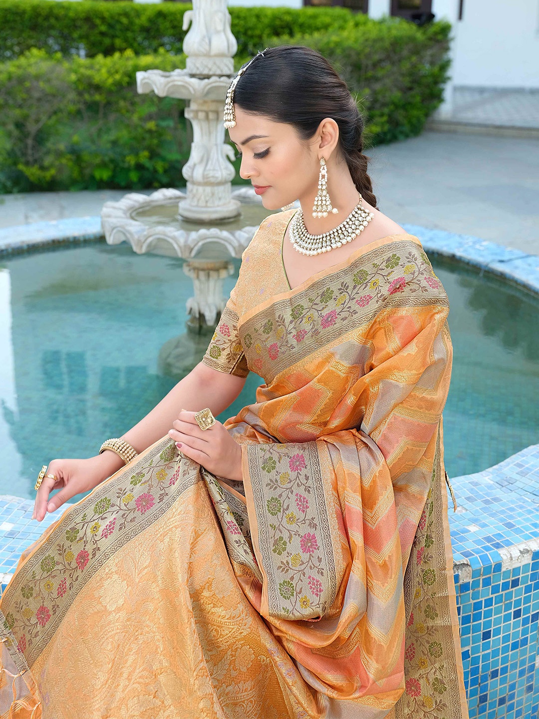 

HEER FASHION Woven Design Zari Organza Banarasi Saree, Orange