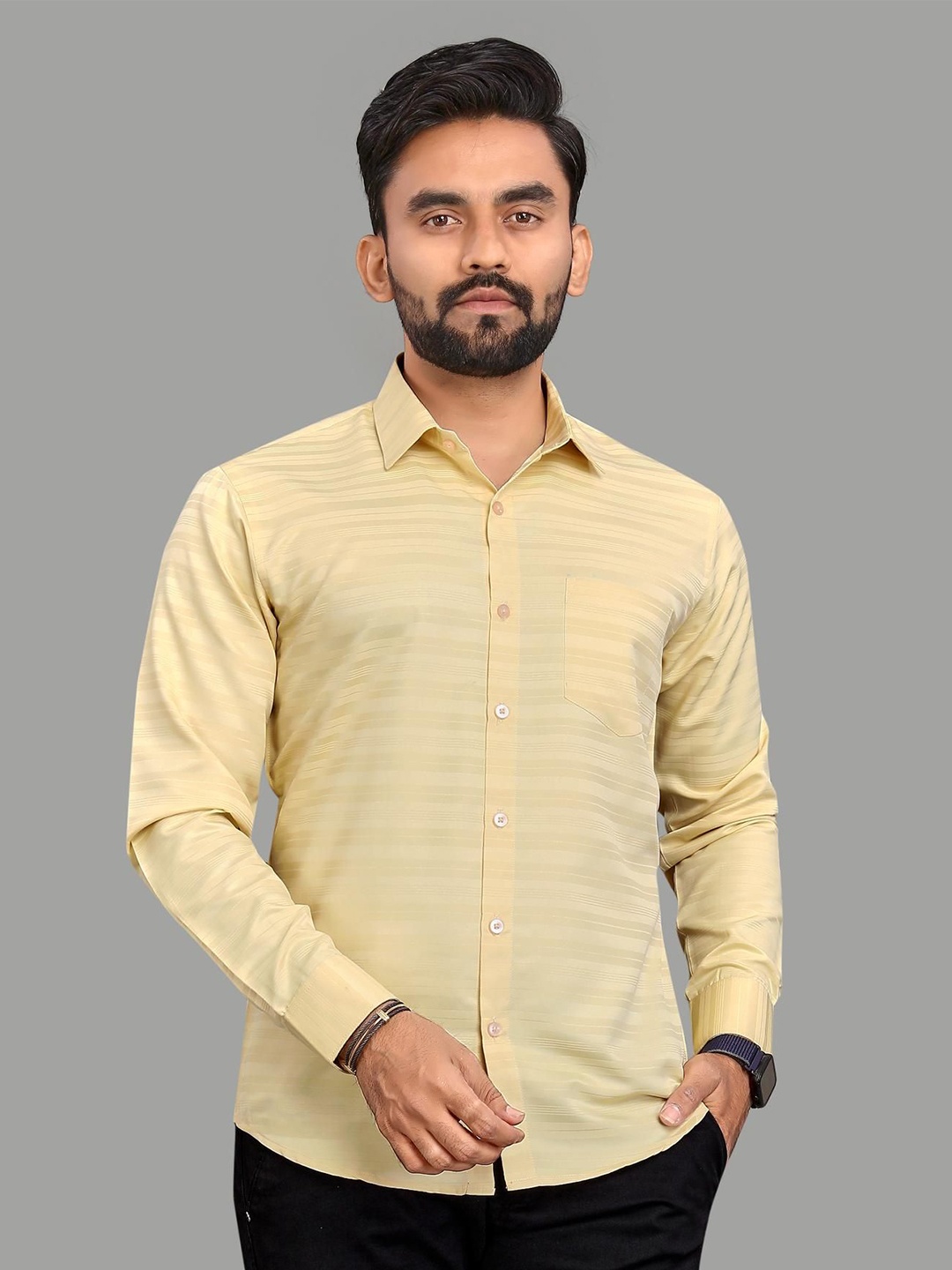 

ADWYN PETER Men Horizontal Striped Casual Shirt, Yellow