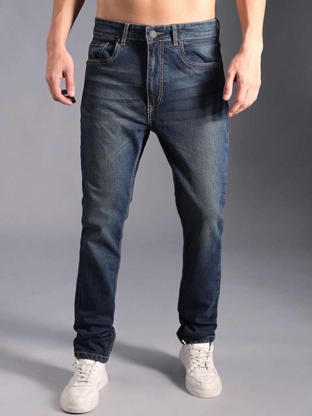 

High Star Men Slim tappered Fit Light Fade Jeans, Blue