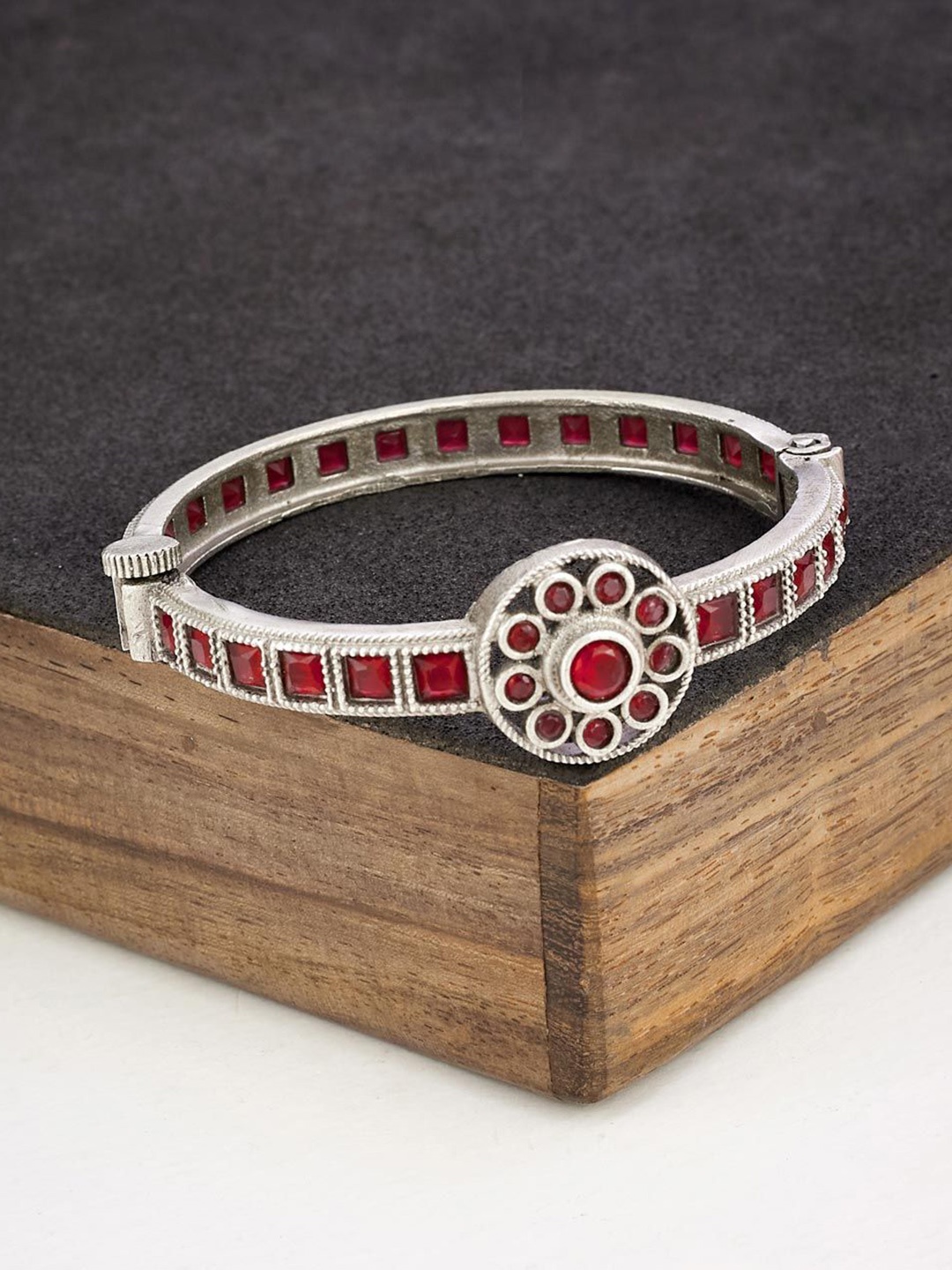 

Fabindia Stone-Studded Openable Bangle, Silver