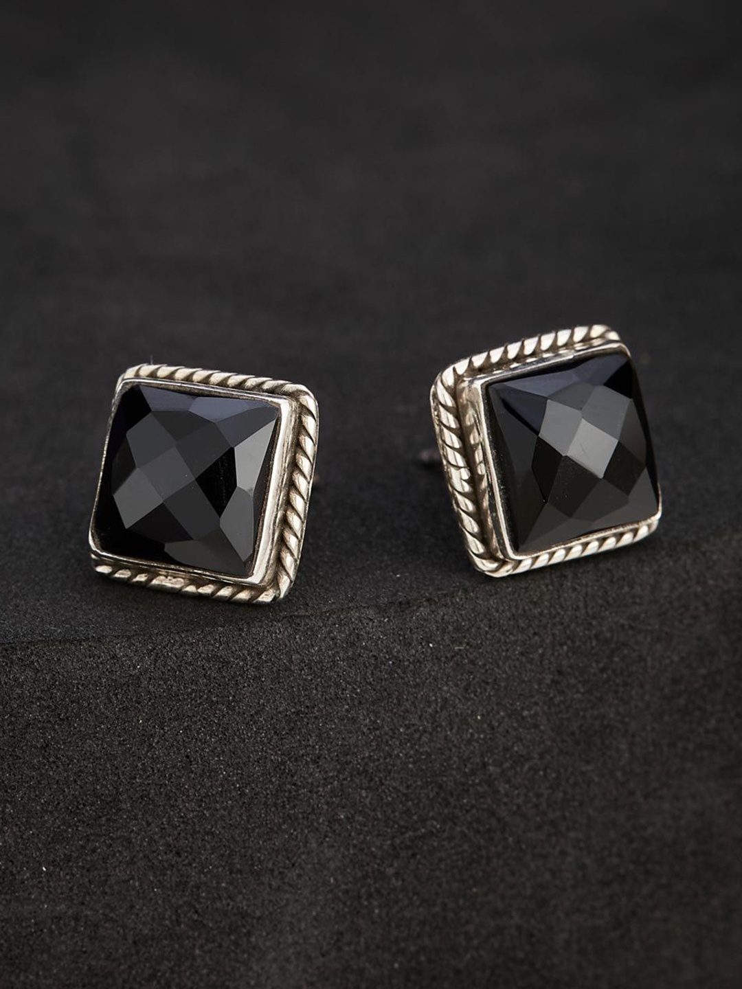 

Fabindia Silver-Plated Contemporary Studs Earrings