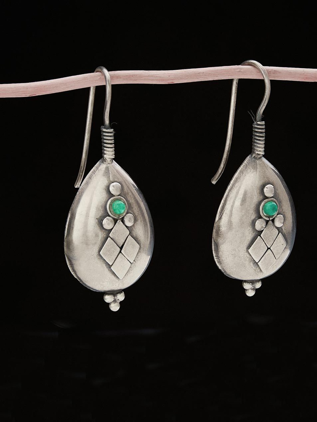 

Fabindia Silver Plated Artificial Stones Drop Earrings