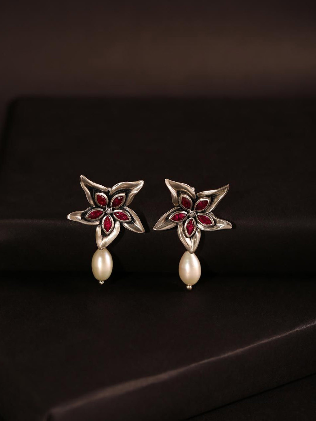 

Fabindia 925 Silver-Plated Stones Studded Floral Studs Earrings