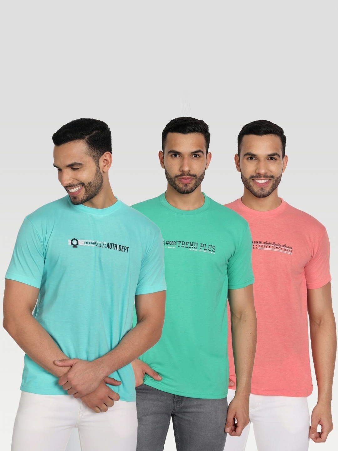 ZEFFIT Men Typography 3 V-Neck Applique T-shirt, Multi