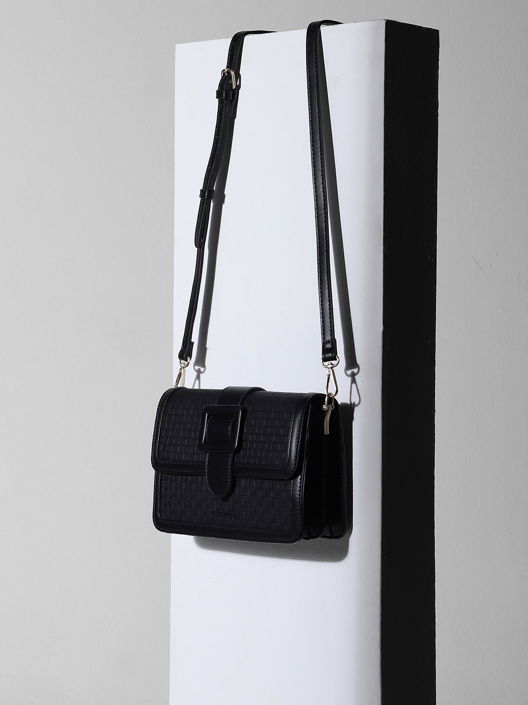 

Van Heusen Woman Textured PU Structured Sling Bag, Black