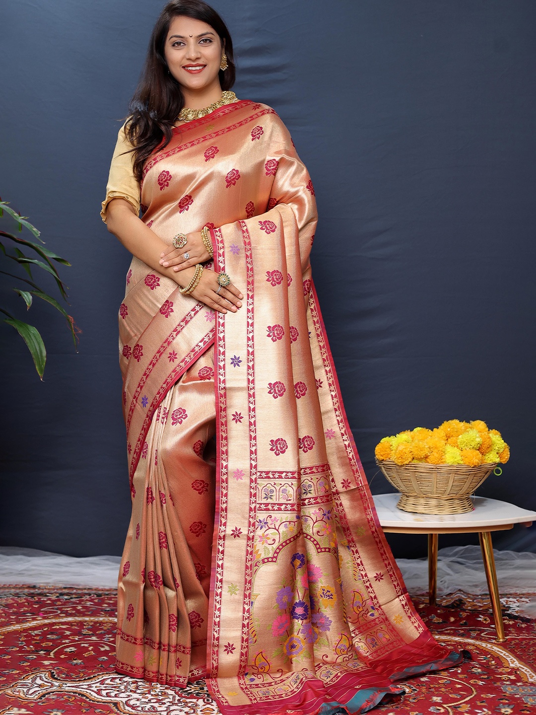 

Mitera Woven Ethnic Motif Zari Woven Paithani Saree, Gold