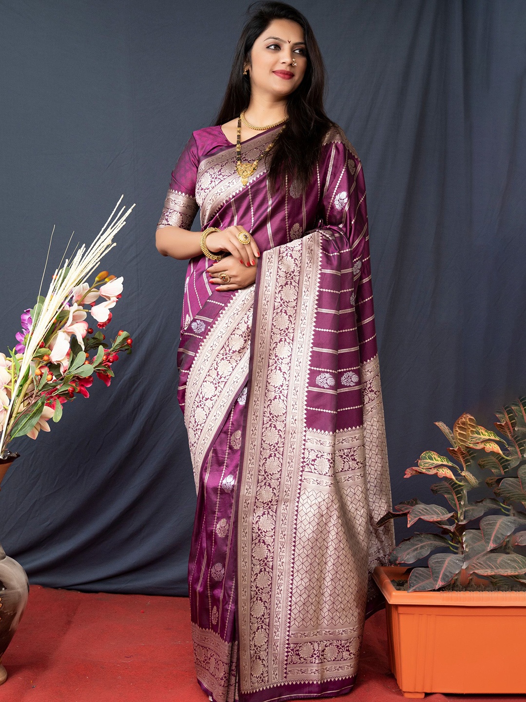 

Mitera Woven Design Zari Kanjeevaram Saree, Burgundy