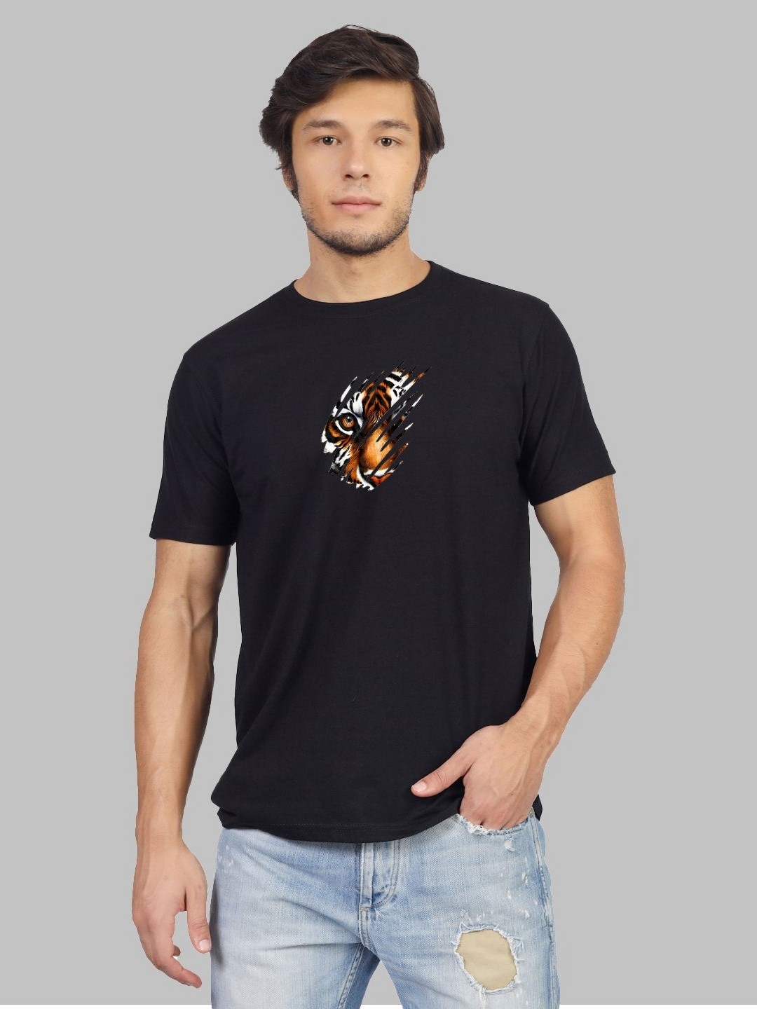 

Greylongg Men Animal Graphic Printed Round Neck T-shirt, Black