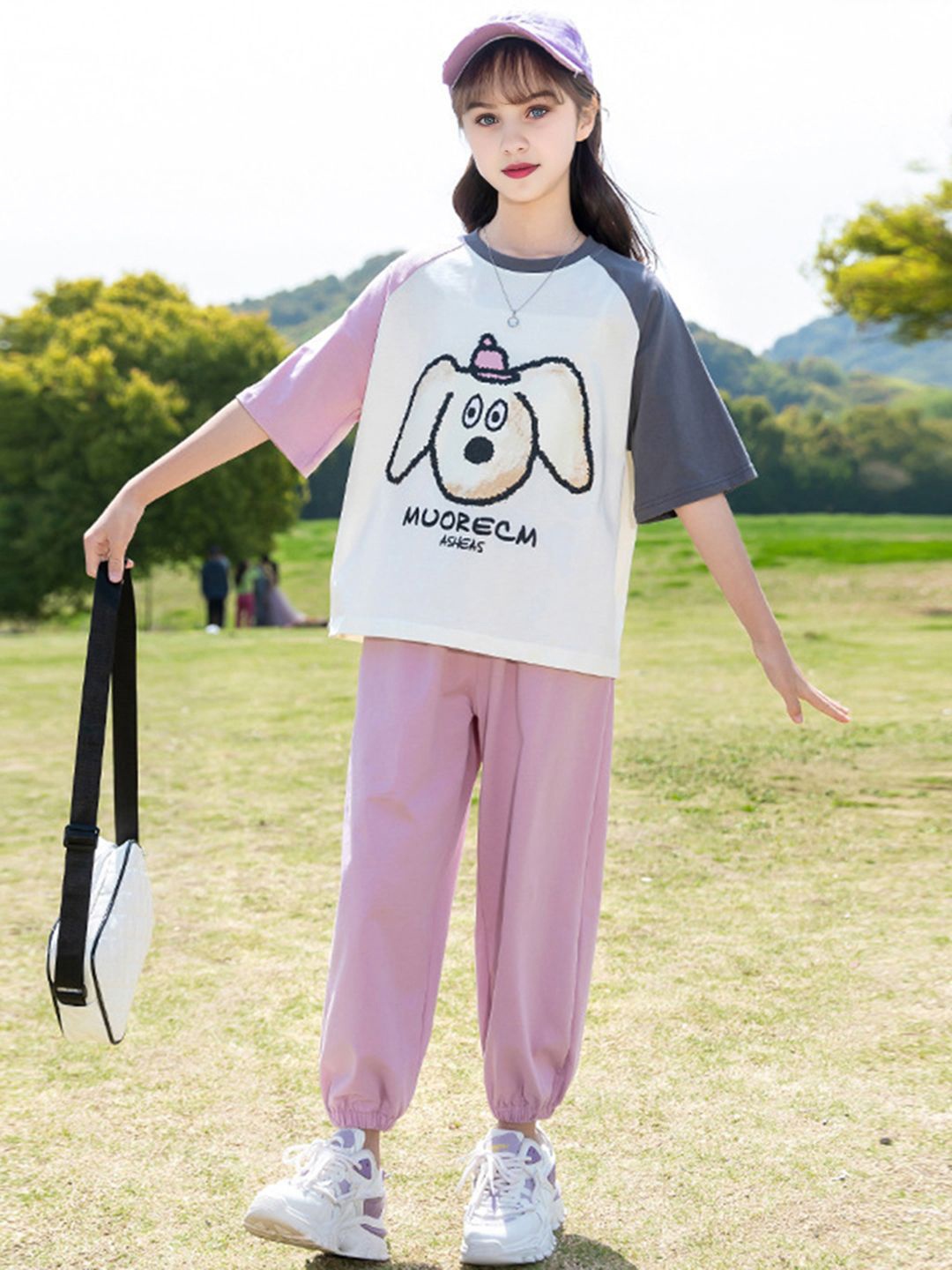 

INCLUD Girls Graphic Printed T-shirt With Trousers, Pink