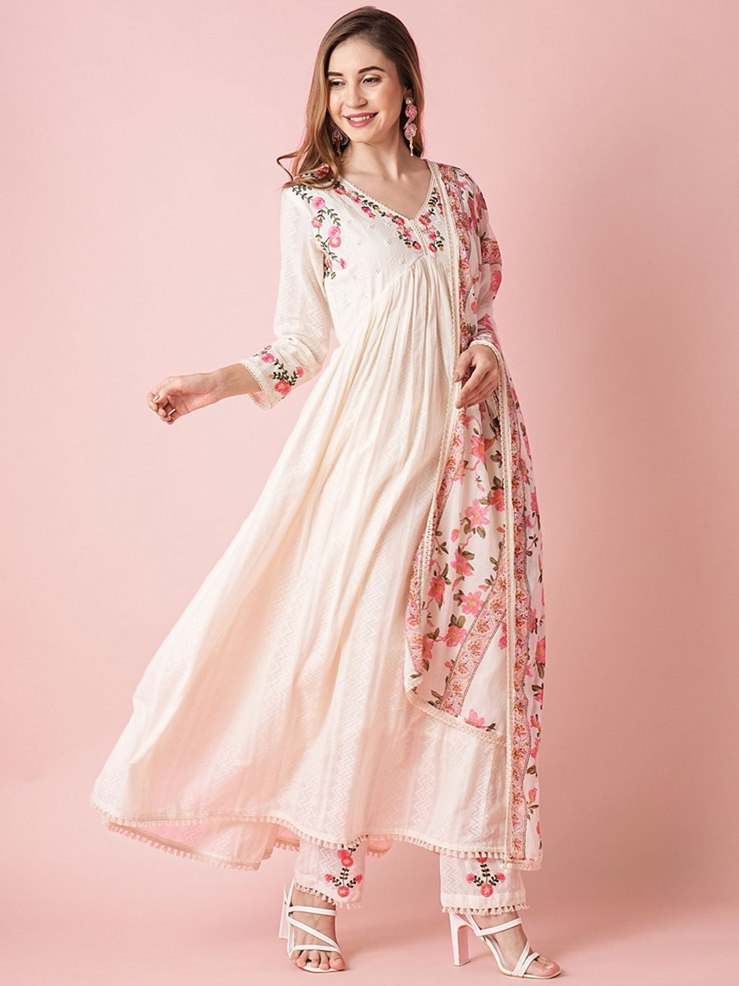 

ODETTE Floral Embroidered Empire Thread Work Anarkali Kurta wIth Trousers & Dupatta, White