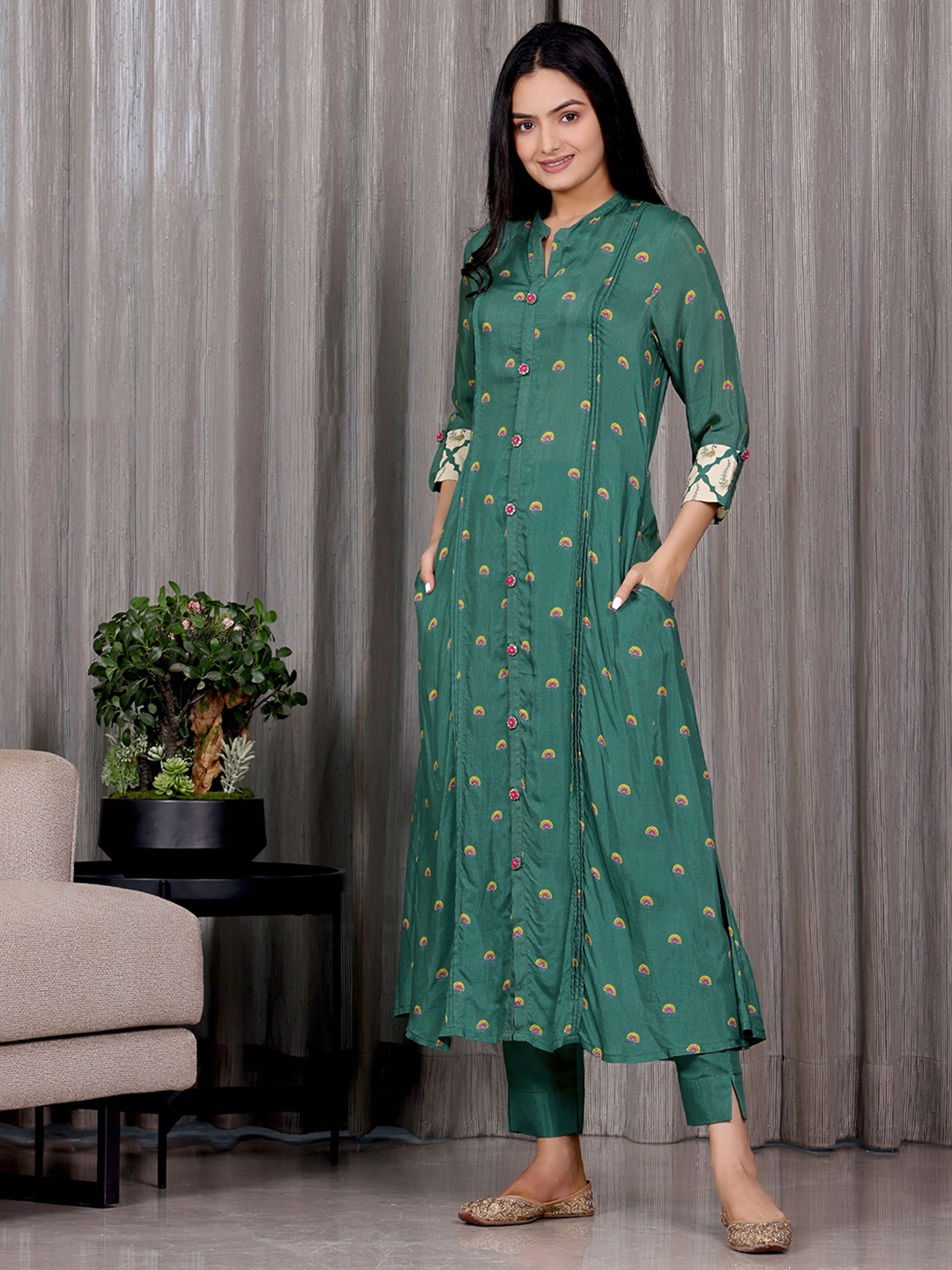

SUKRUTI DESIGN Floral Print Maxi Dress, Green