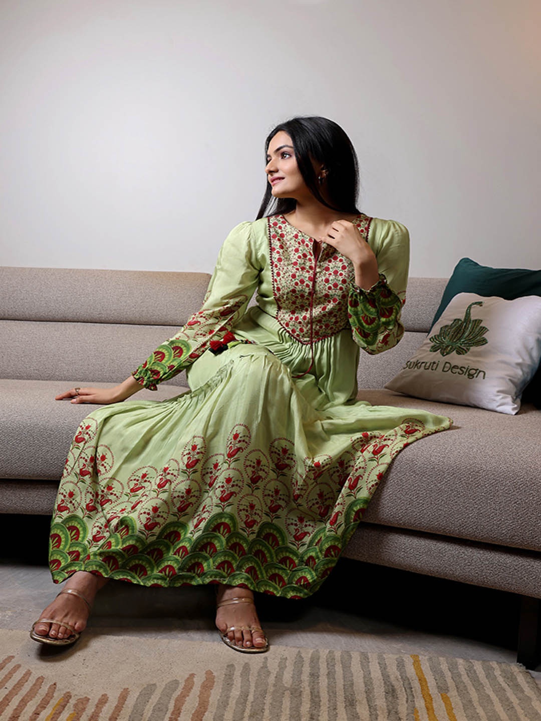

SUKRUTI DESIGN Floral Print Maxi Dress, Green
