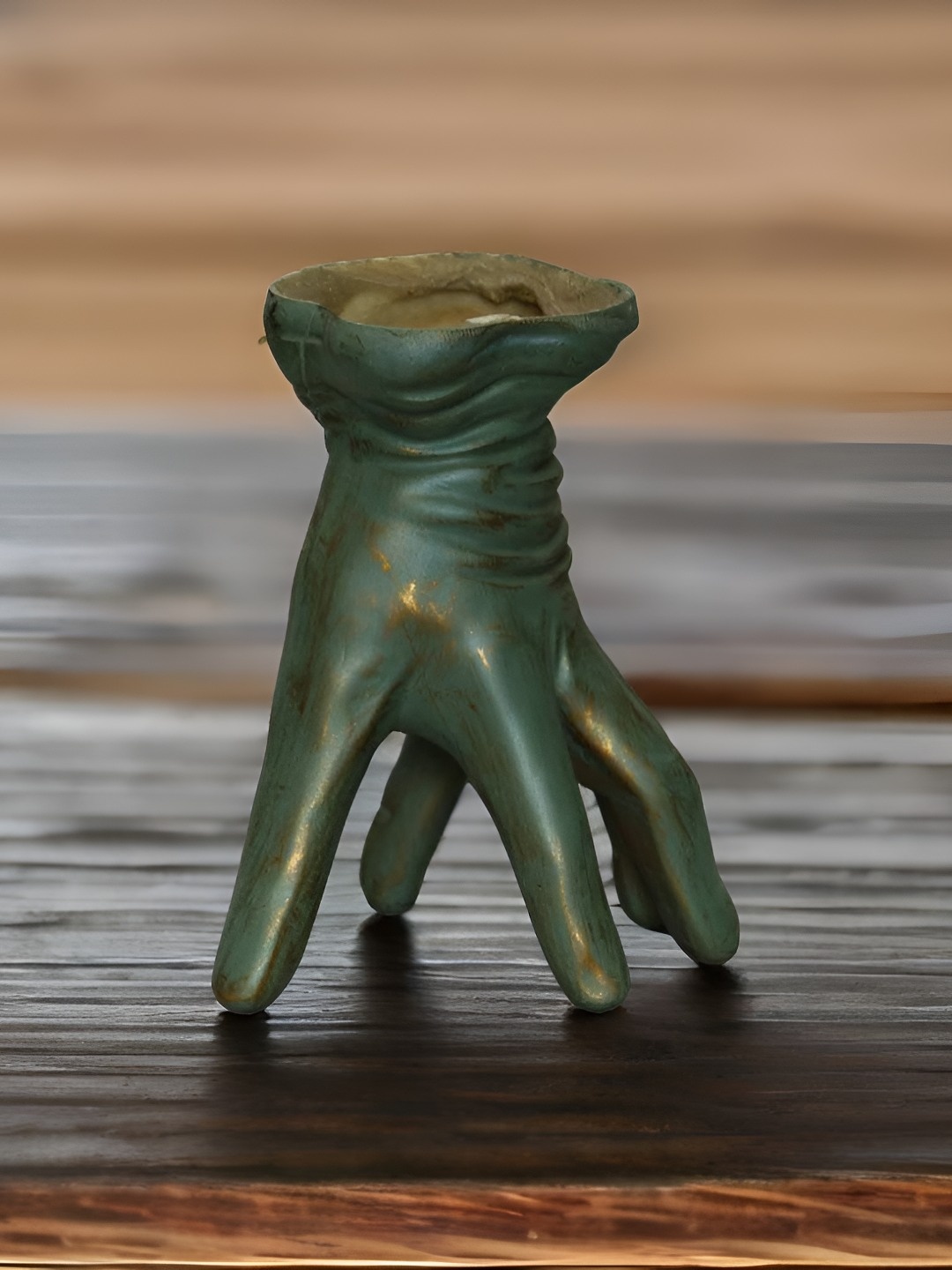 

BECKON VENTURE Green Tiny Figurine Showpiece