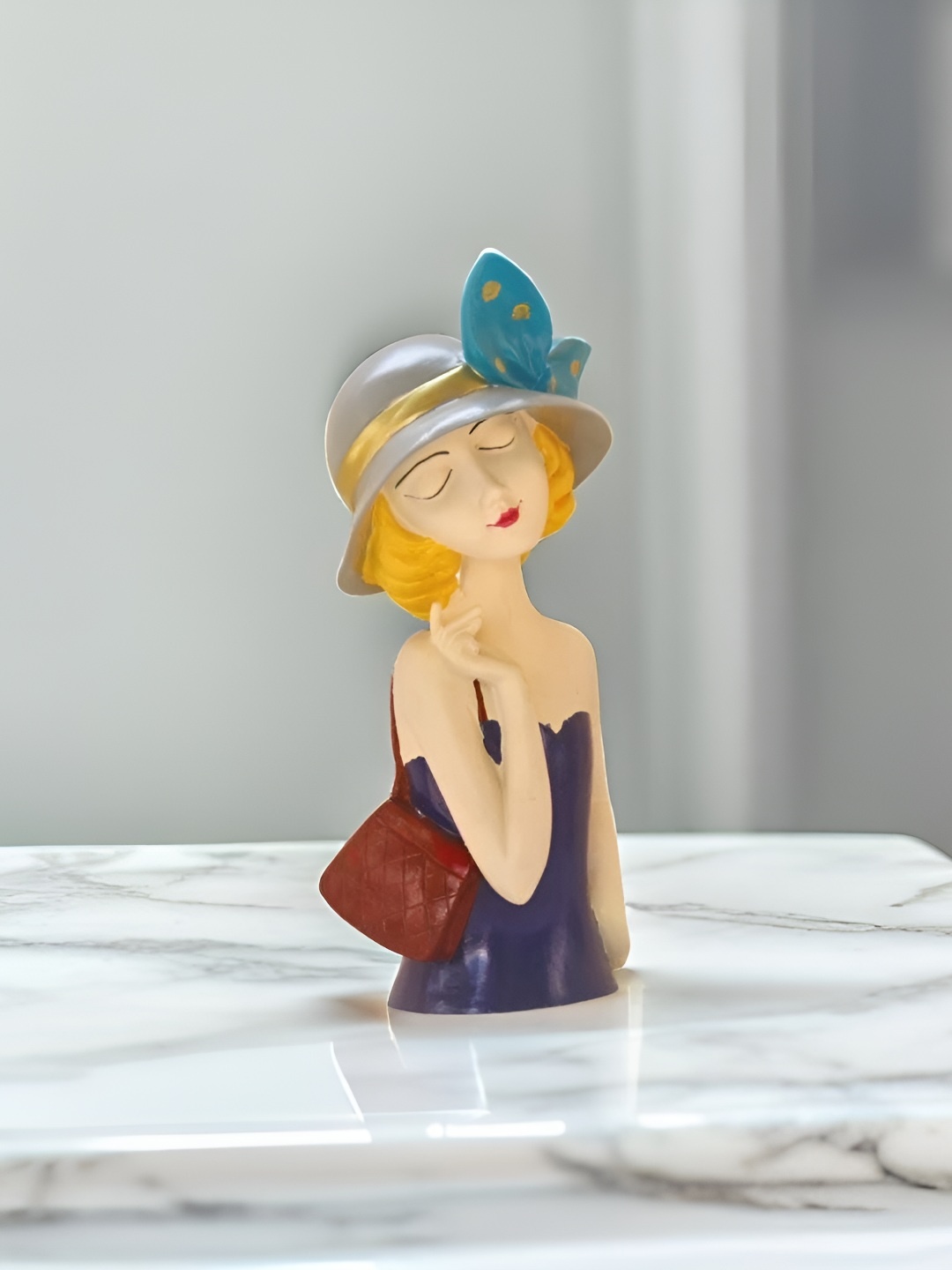 

BECKON VENTURE Cream & Purple Tiny Fengshui Figurine Showpiece