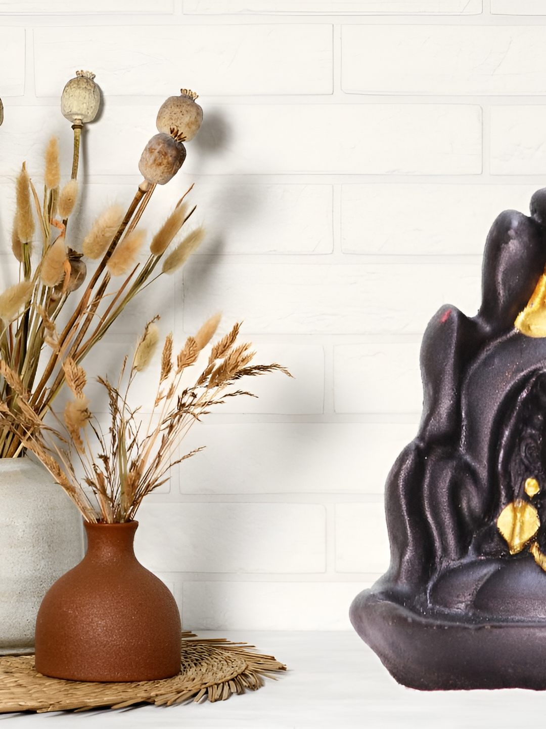 

BECKON VENTURE Black Religious Idol Showpiece