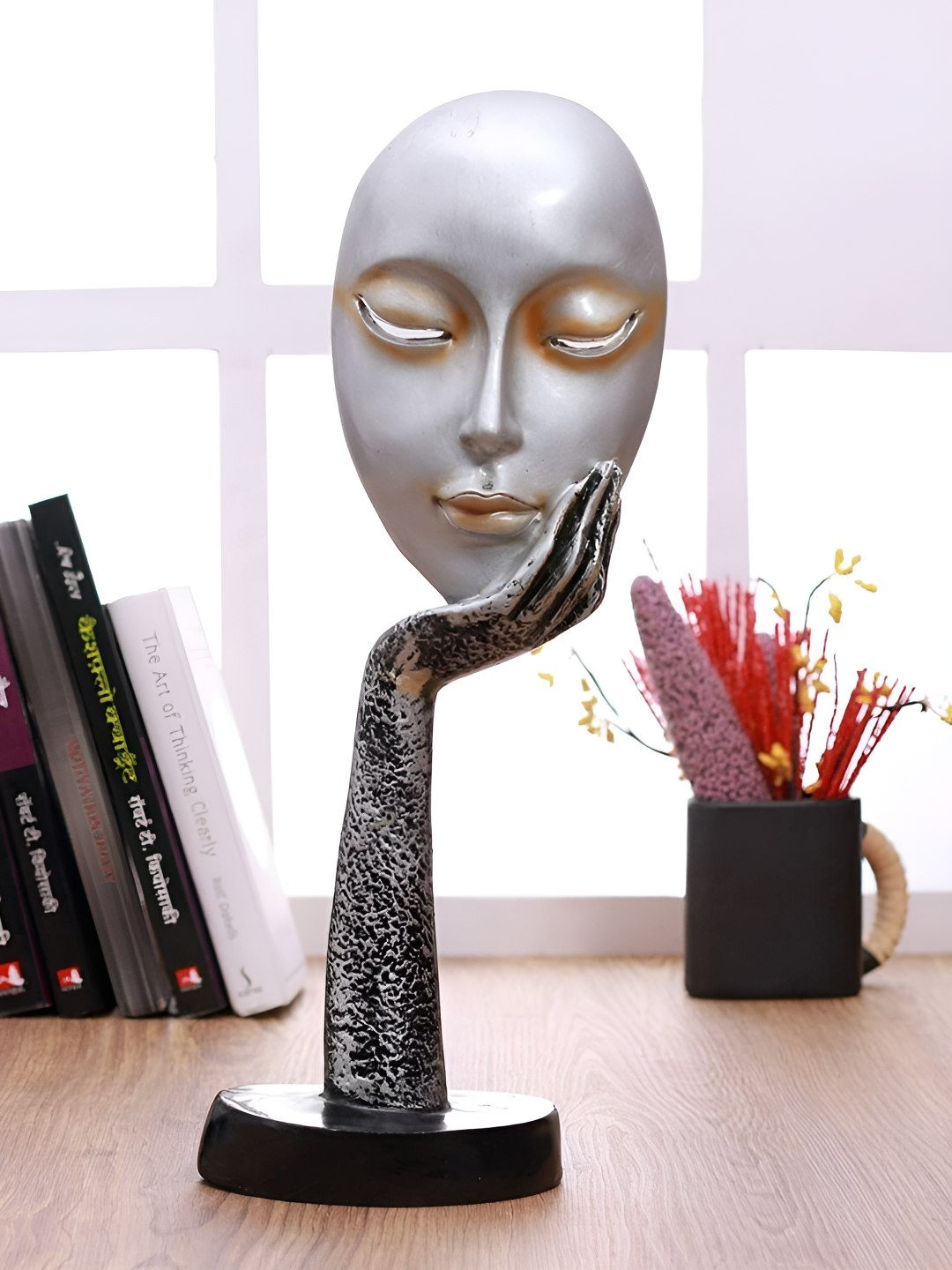 

BECKON VENTURE Silver-Toned Face Statue Showpiece