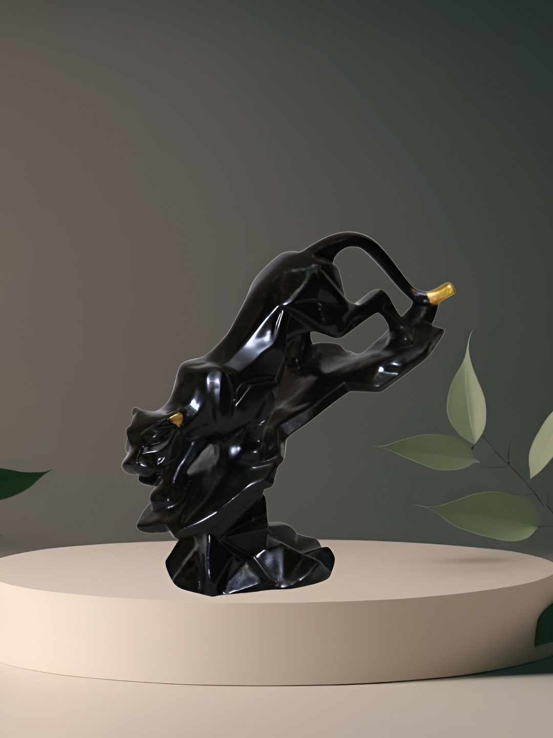 

BECKON VENTURE Black Jaguar Statue Showpiece