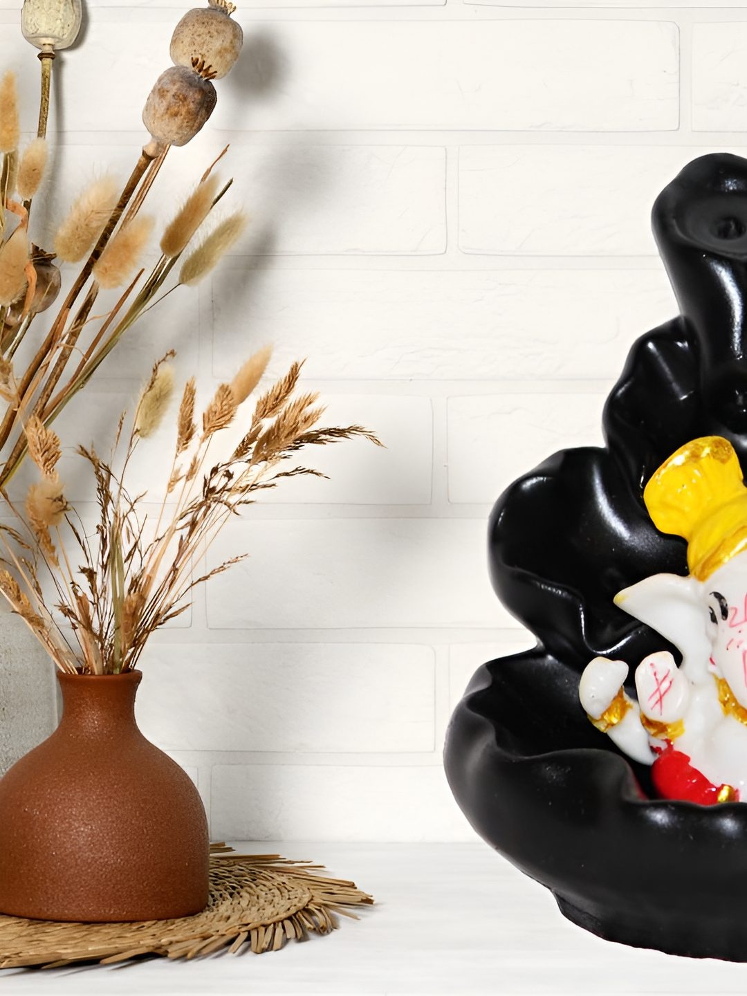 

BECKON VENTURE Black Religious Idol Showpiece