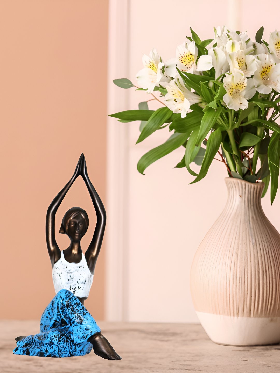 

BECKON VENTURE Black & White Medium Figurine Showpiece