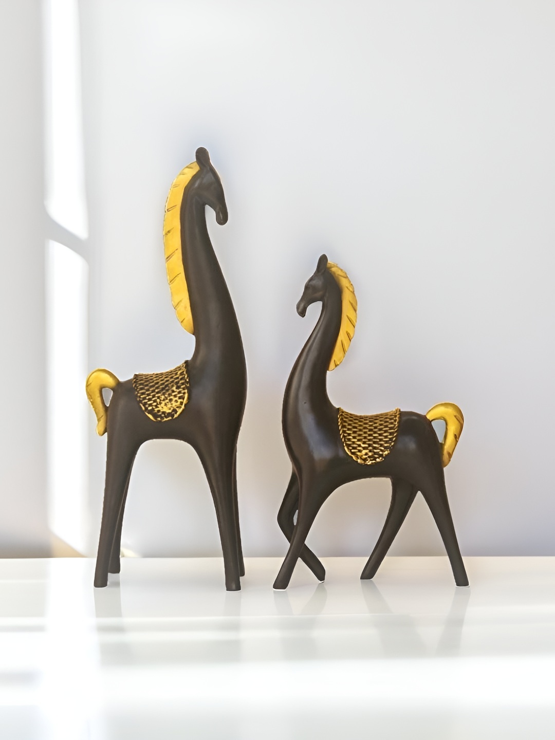

BECKON VENTURE Gold Toned & Black 2 Pieces Animals Figurine Showpiece