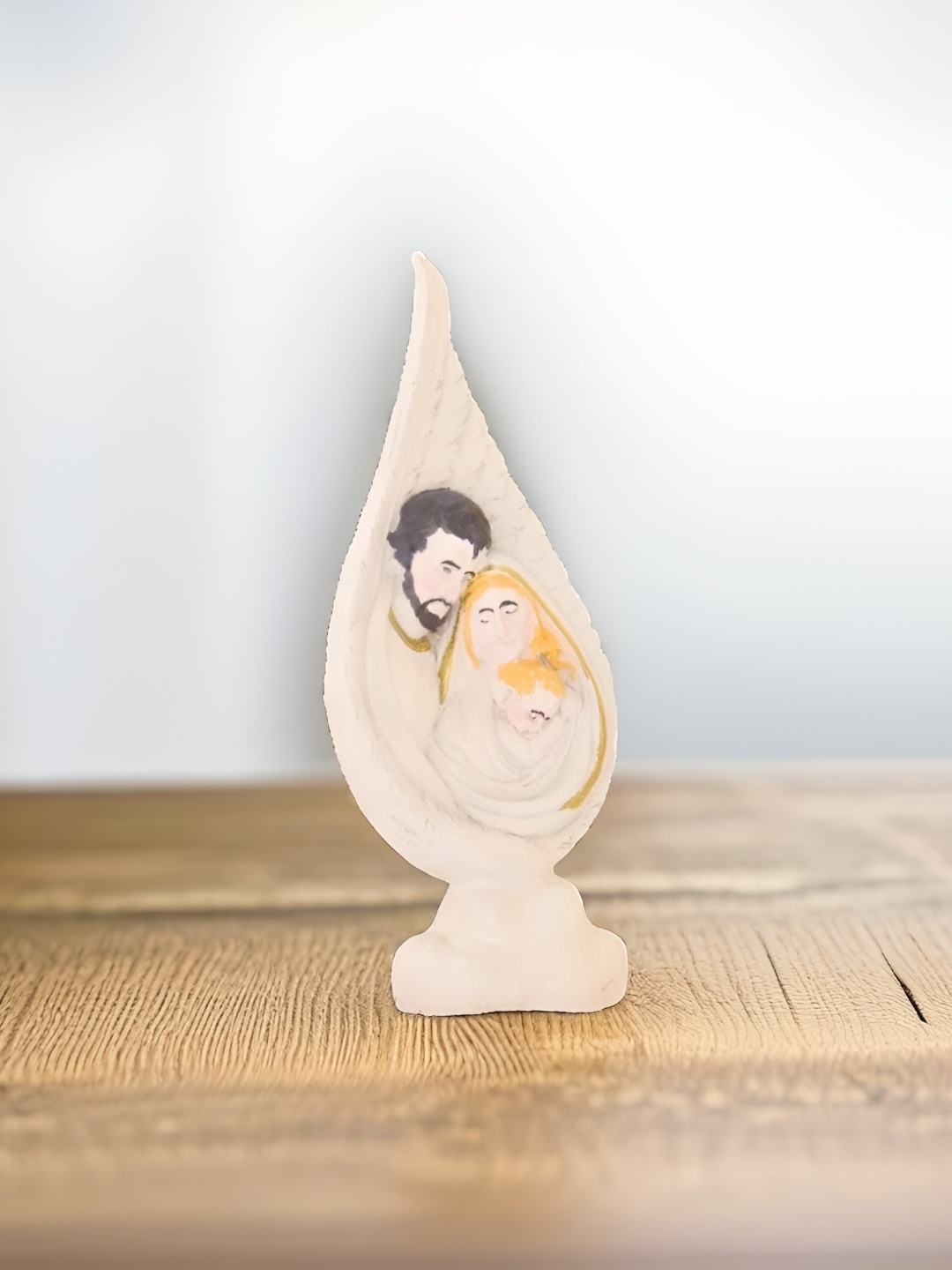 

BECKON VENTURE White & Black Medium Figurine Showpiece