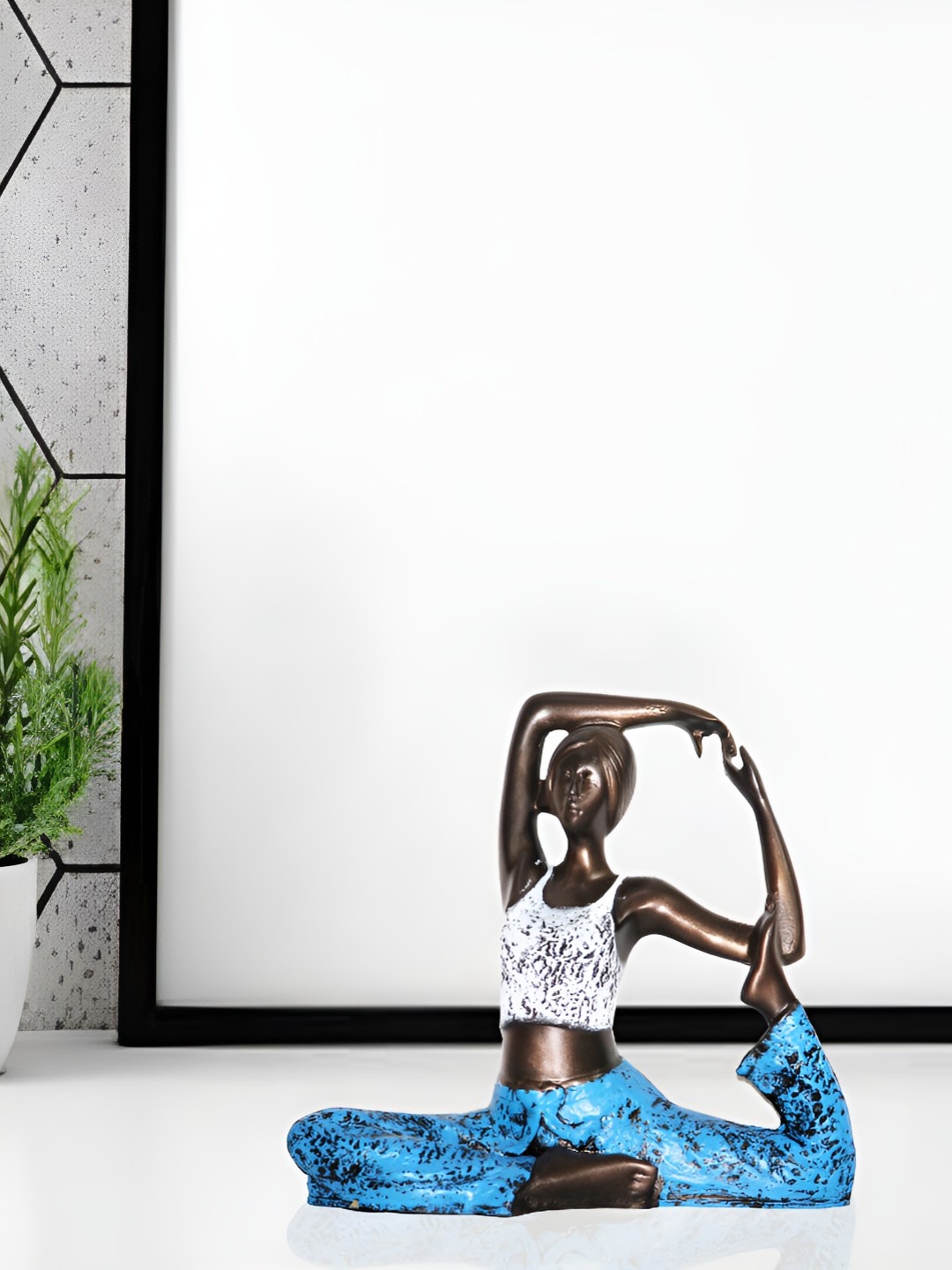 

BECKON VENTURE Blue & White Textured Figurine Showpiece