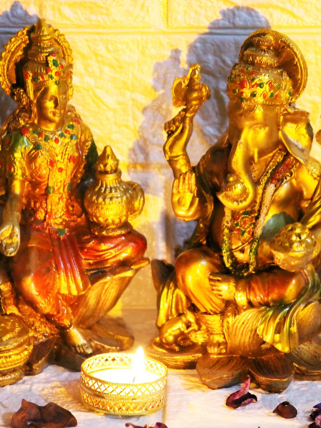 

BECKON VENTURE Gold toned & Red 2 Pieces Religious Idol Showpiece