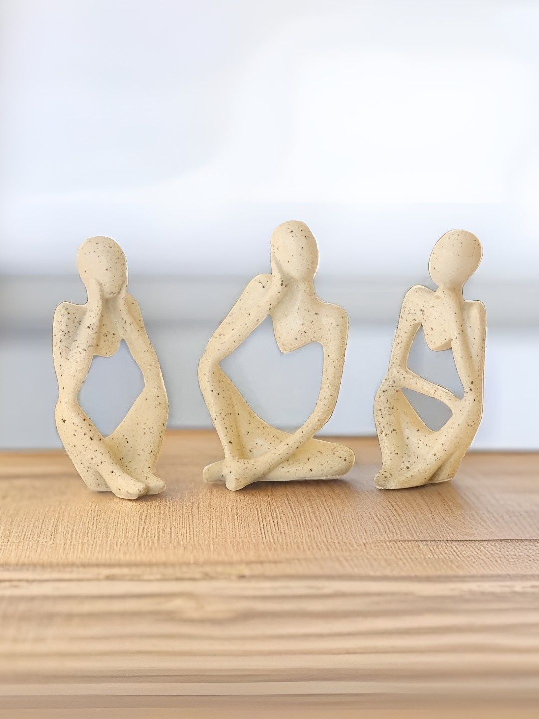 

BECKON VENTURE White 3 Pieces Small Figurine Showpiece