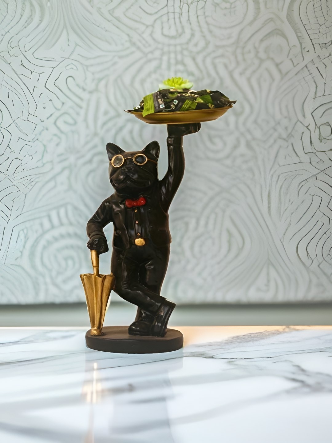 

BECKON VENTURE Black Small Figurine Showpiece