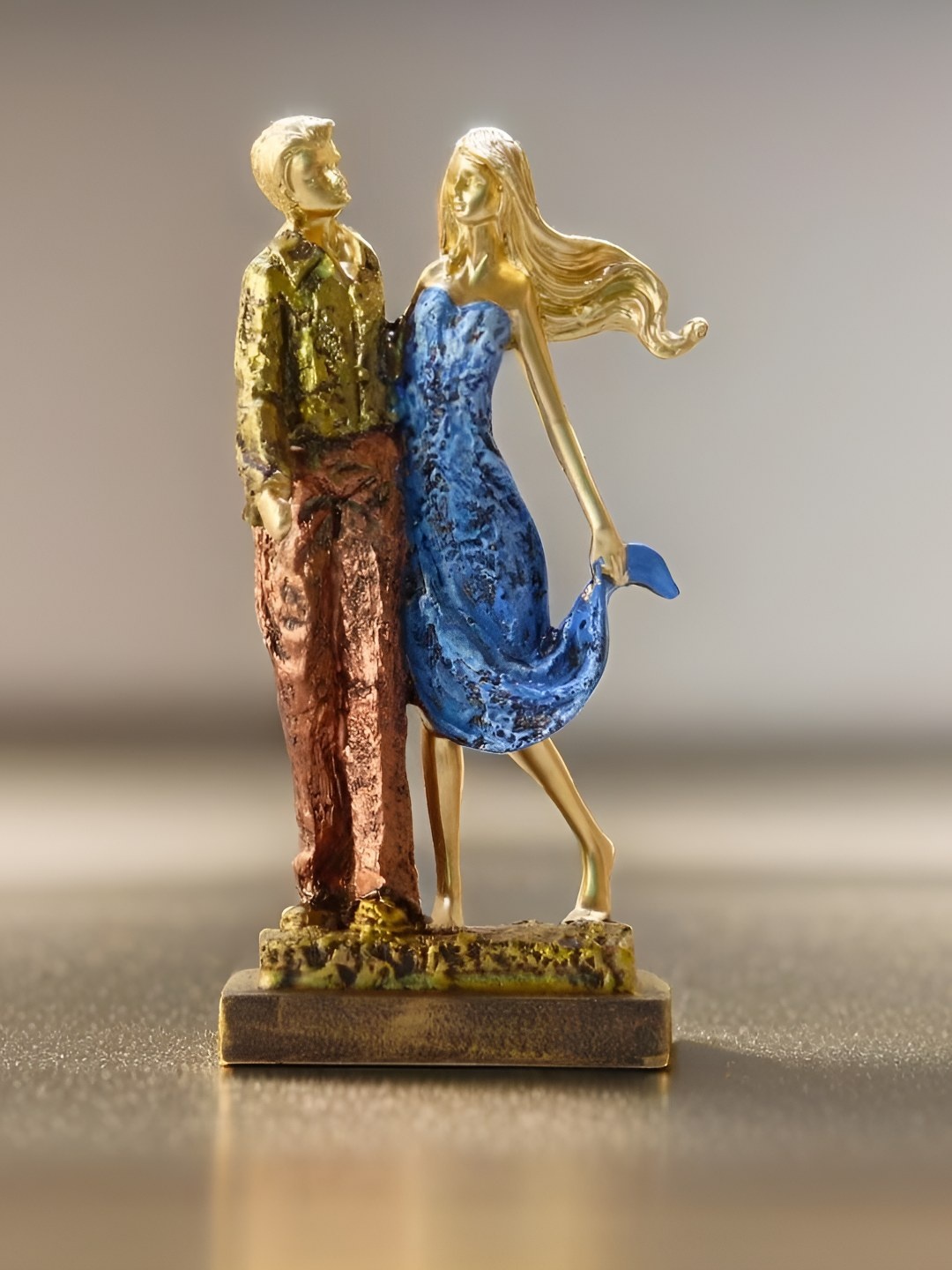 

BECKON VENTURE Blue & Gold Toned Romantic Love Couple Showpiece