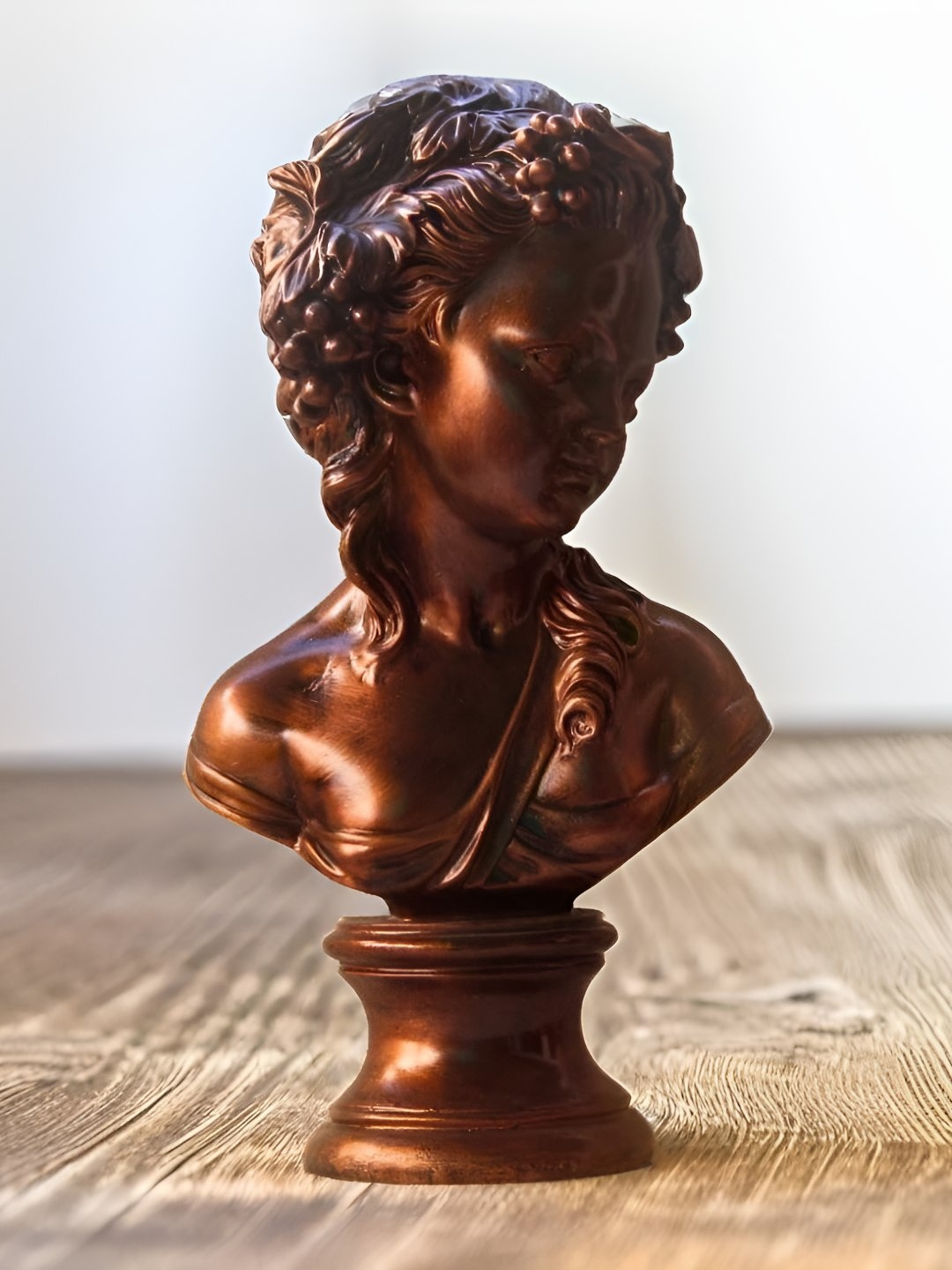 

BECKON VENTURE Brown Portrait Figurine Showpiece
