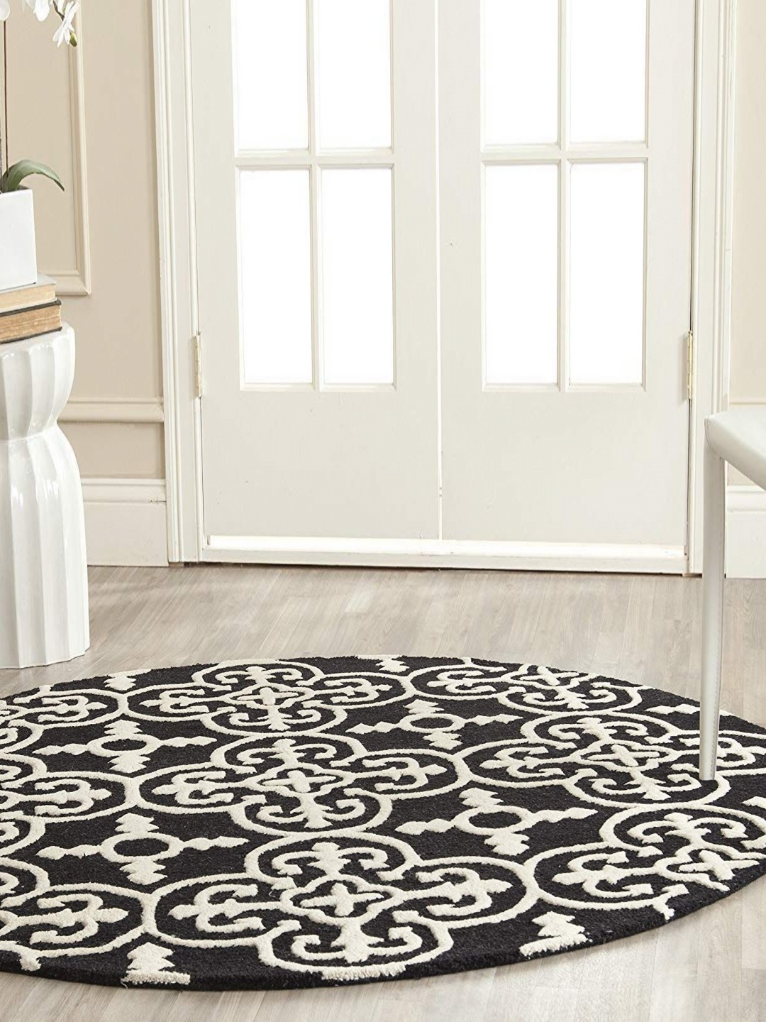 

Safiya Carpet Black & White Ethnic Motifs Hand-Tufted Woollen Carpet