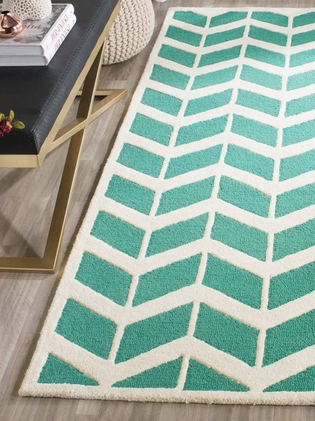 

Safiya Carpet Green Geometric Hand-Tufted Woollen Carpets