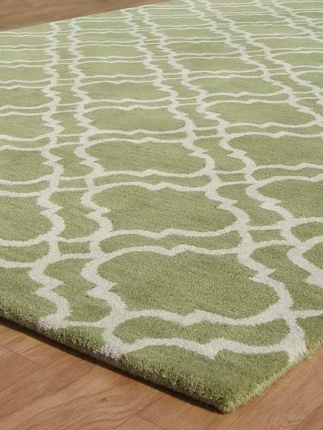 

Safiya Carpet Green & White Geometric Printed Hand-Tufted Woollen Carpets