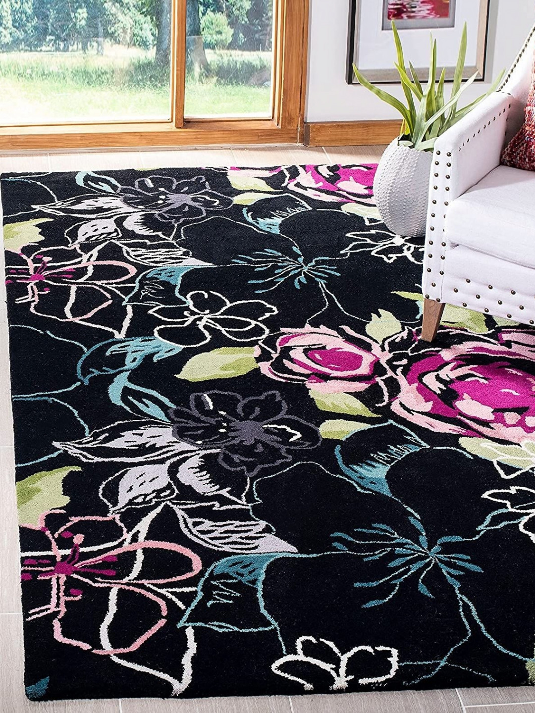 

Safiya Carpet Black & White Floral Woollen Carpet