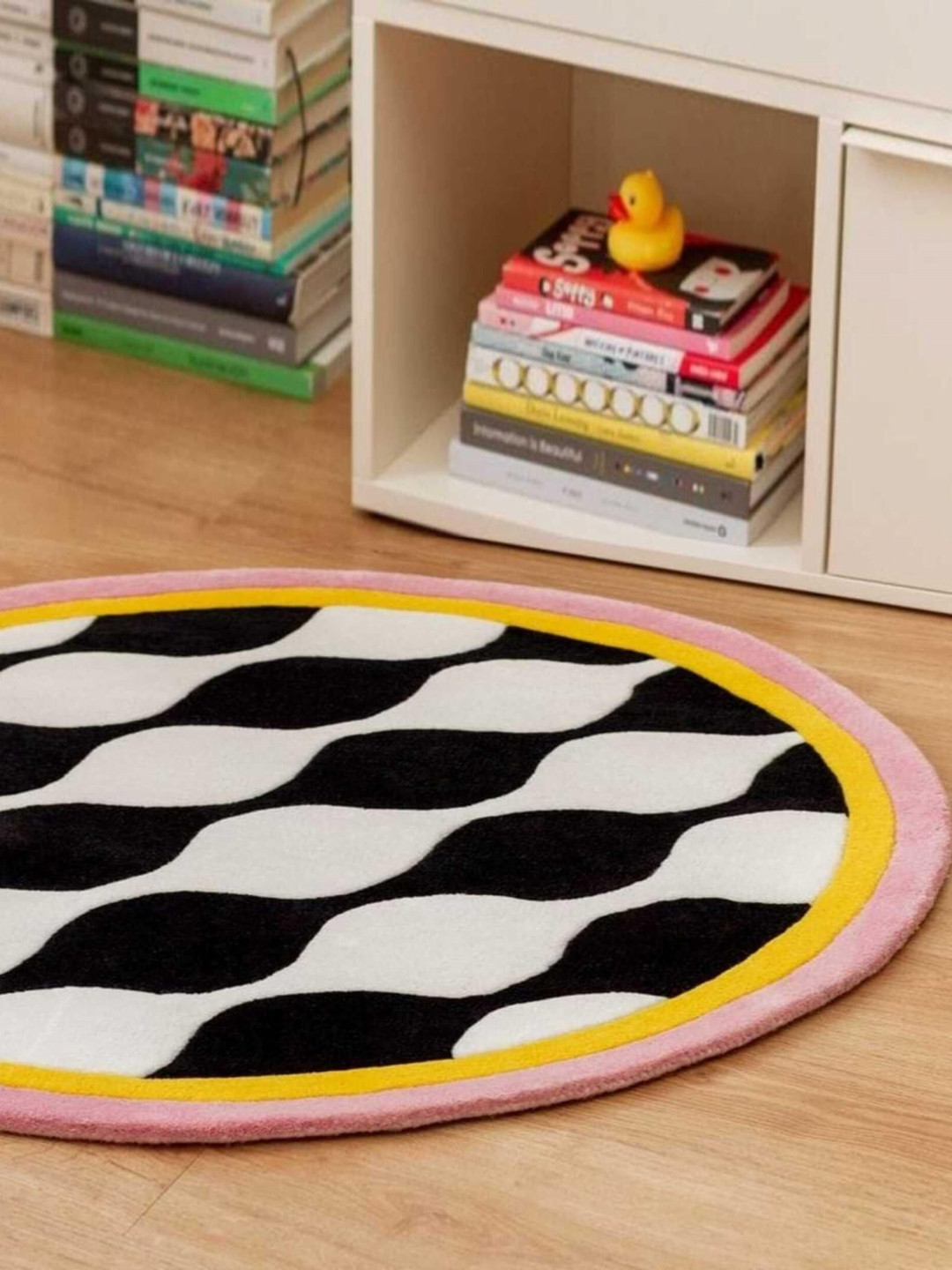 

Safiya Carpet White Geometric Hand-Tufted Woollen Carpets