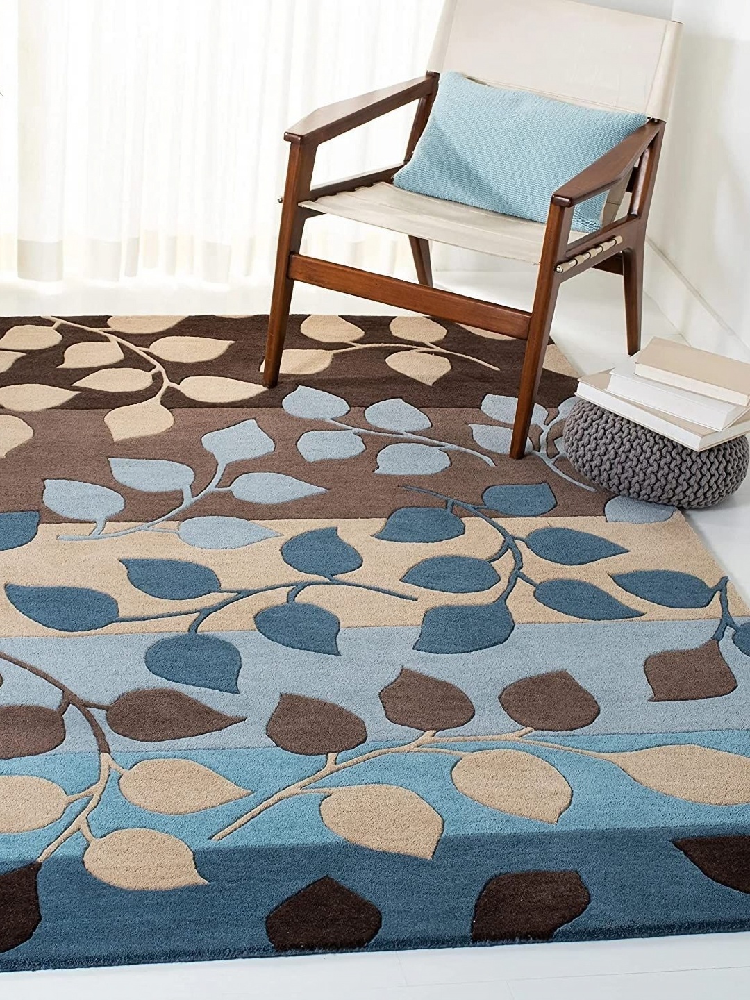 

Safiya Carpet Blue Floral Hand-Tufted Woollen Carpets