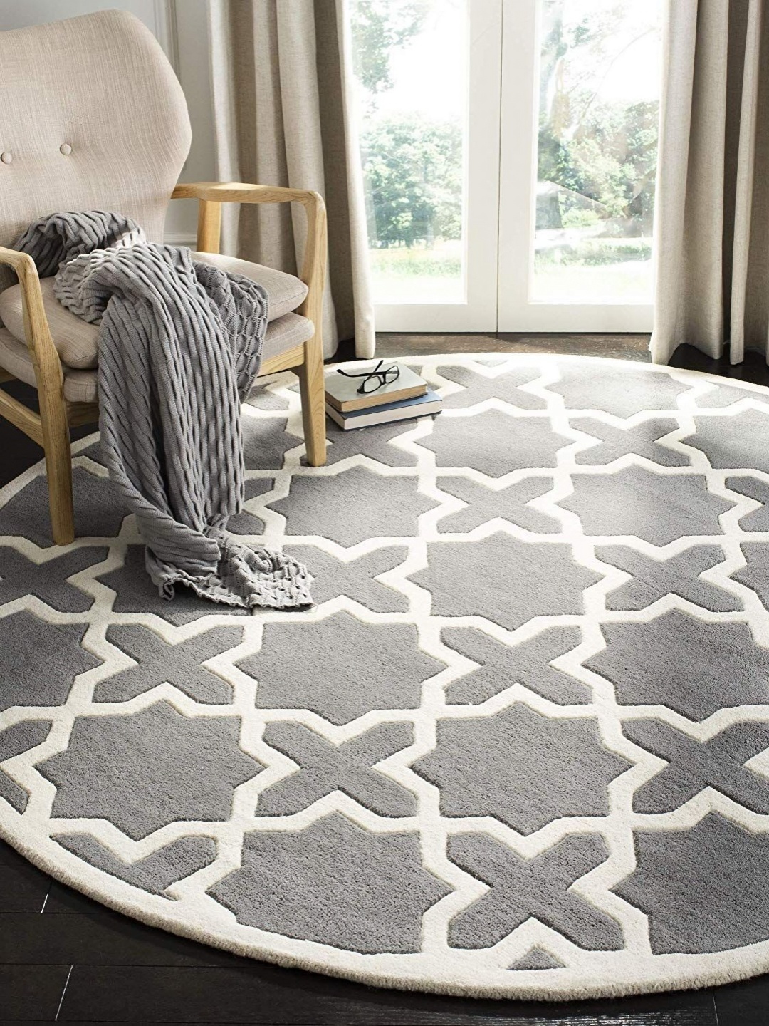 

Safiya Carpet Grey & White Geometric Printed Hand Tufted Woollen Carpet