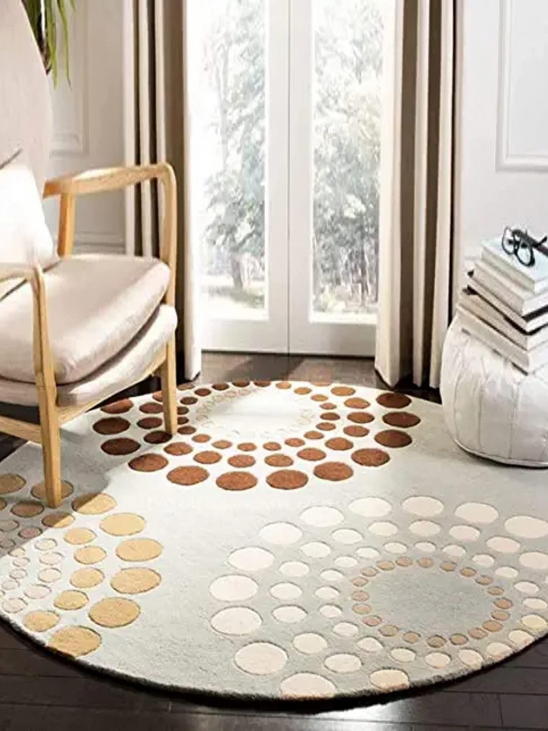 

Safiya Carpet Grey & White Geometric Printed Hand-Tufted Woollen Carpet