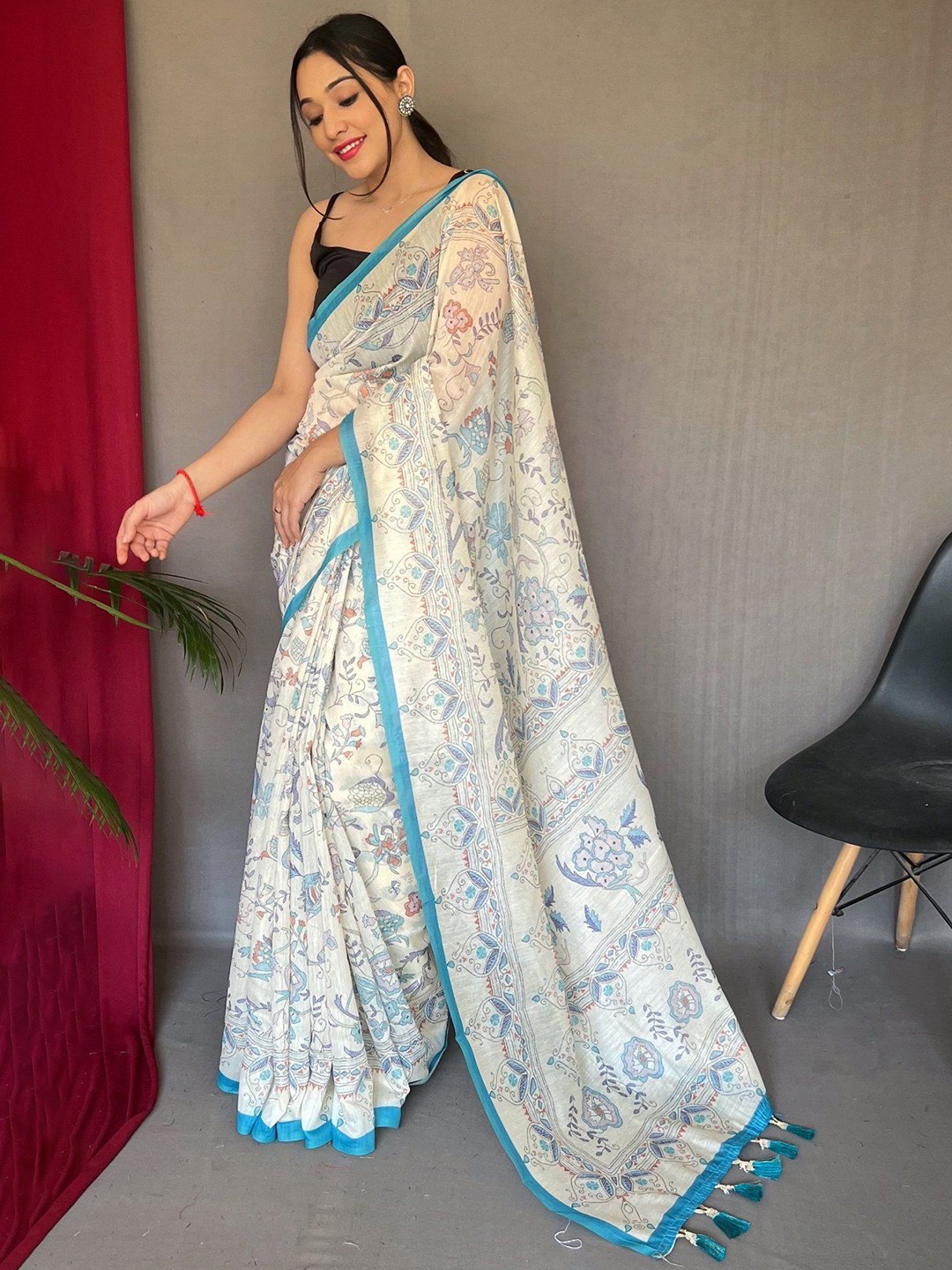 

MySilkLove Ethnic Motifs Pure Cotton Saree, Off white