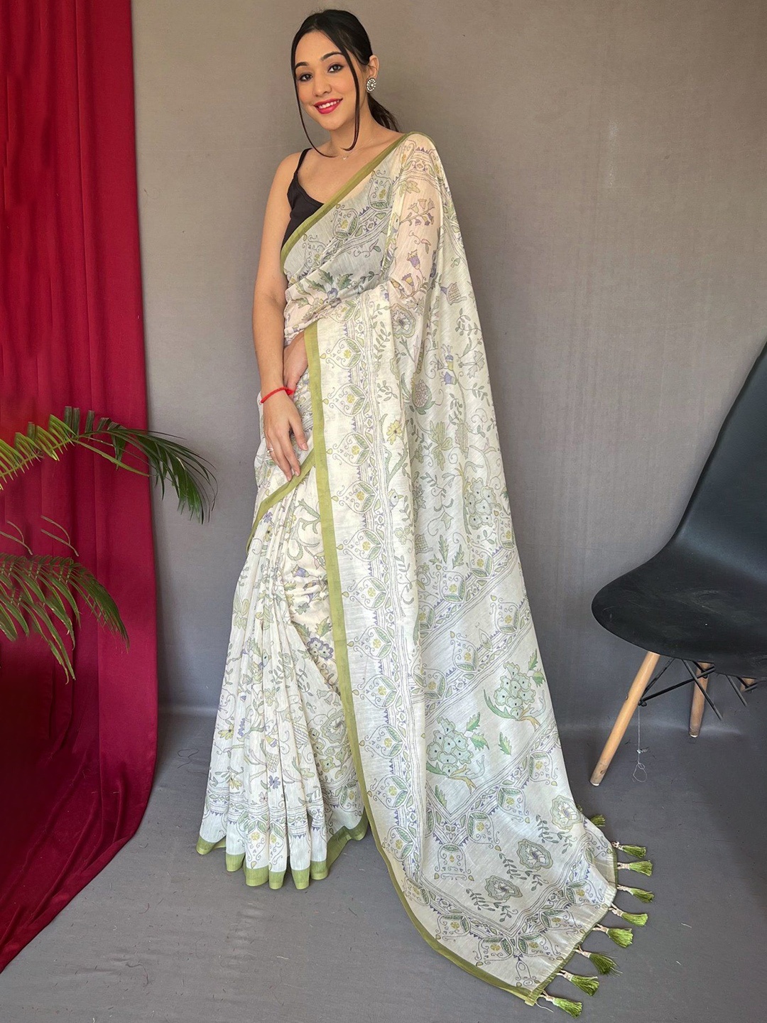 

MySilkLove Ethnic Motifs Pure Cotton Saree, Green