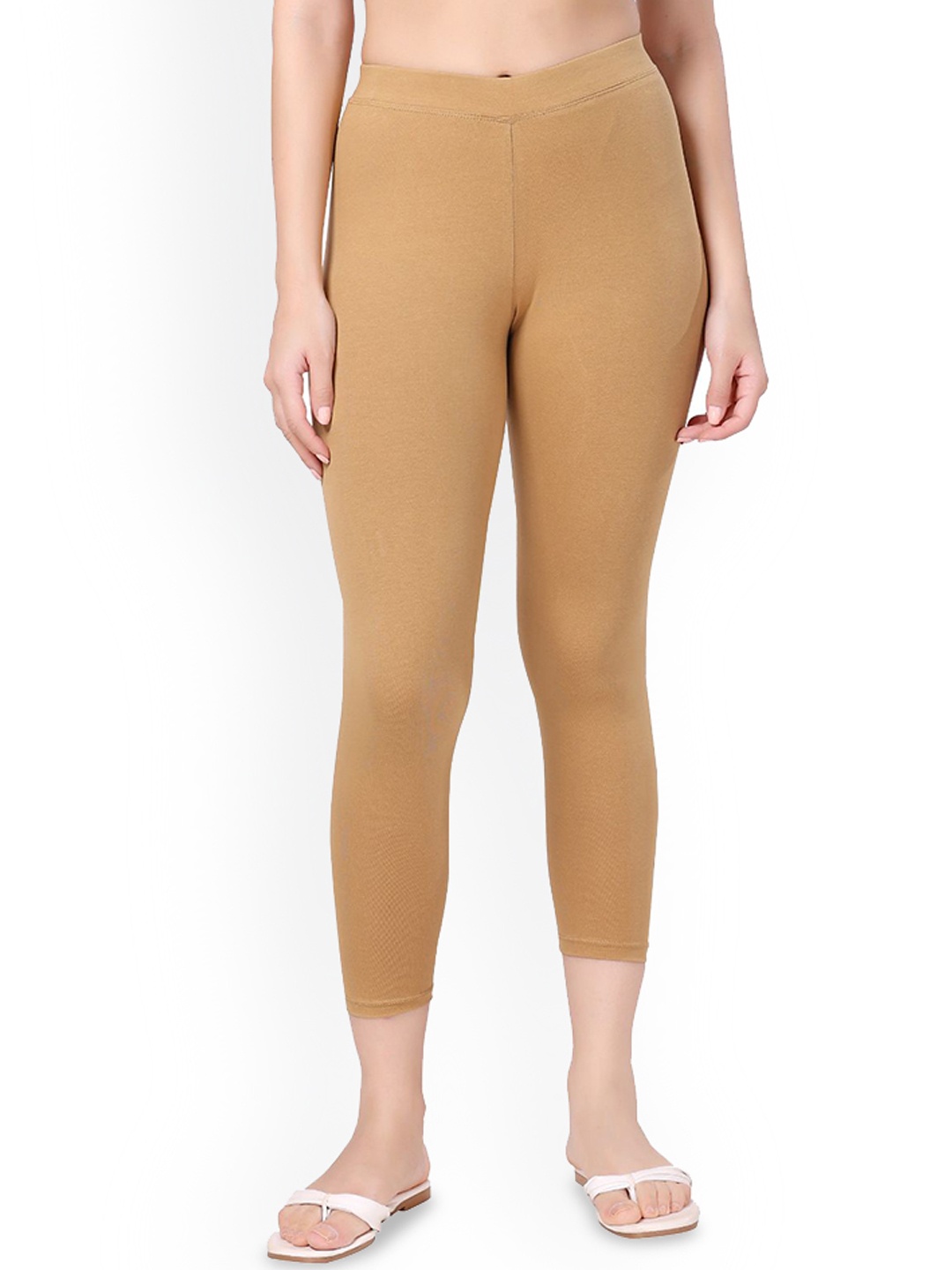 

TRASA Women Three Fourth Length Leggings, Beige